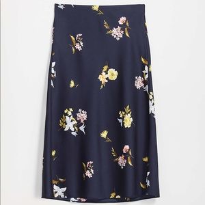 LOFT Bloom Pull On Midi Skirt